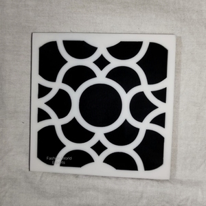 Posavasos artísticos de resina cortados con láser para bebidas con Mandala Floral y diseños geométricos de 5mm de espesor para una decoración elegante y glamurosa - Product Image 3