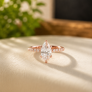 Anillo de compromiso de plata de ley 925 con diamante marquesa oculto tipo halo, anillo de aniversario para mujer con 6 puntas, anillo de propuesta de moissanita - Product Image 5