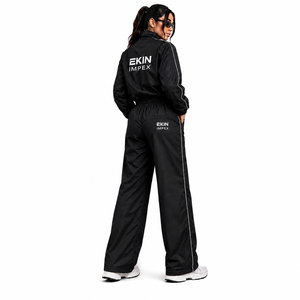 Conjunto Deportivo Premium Cortavientos, 130 GSM, Micro Poliéster, Tela Lisa, Estilo Panel, Logotipo Personalizado, Impresión Serigráfica - Product Image 2