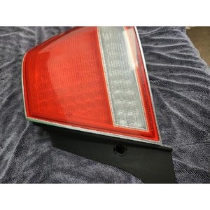 Luz Trasera Derecha LED Usada para Chairman - Product Image 2