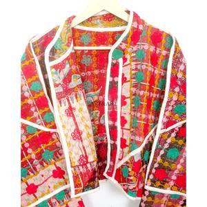 Veste vintage pour femme 100% Kantha, faite à la main, brodée, style bohème indien, avec fermeture ouverte, veste tendance à motif floral - Product Image 4