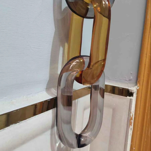 Chaînes décoratives murales en résine de haute qualité, luxueuses, écologiques et faites à la main pour la maison et le bureau. - Product Image 1