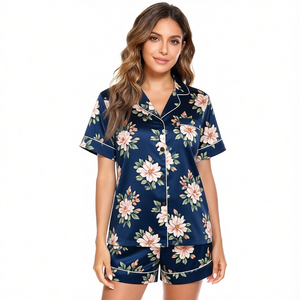 Ensemble de pyjama en satin floral bleu marine pour femmes, manches courtes, col rabattu, boutons sur le devant, vêtements de nuit d'été élégants et lisses, 2 pièces - Product Image 1