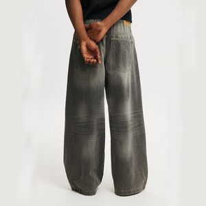 Jeans OEM de hombre con cordón, súper anchos, de mezclilla lavada color carbón, estilo Y2K, holgados, de pierna extragrande, desgastados, con efecto deshilachado, minimalistas y limpios. - Product Image 4