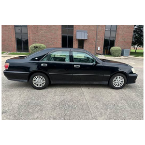 Toyota Crown Royal Saloon 2000 - Product Image 2