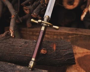 Couteau à lame droite en acier avec manche en cuir et garde-lame en laiton, épaisseur industrielle, lame non réglable - Product Image 3