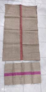 กระสอบป่านใหม่ 100% สีแดงลายทาง ขนาด 120x70 ซม. สำหรับบรรจุข้าว ข้าวโพด โกโก้ เม็ดมะม่วงหิมพานต์ เป็นมิตรกับสิ่งแวดล้อม ย่อยสลายได้เอง รับทำโลโก้ตามสั่ง - Product Image 6