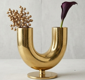 Modern <b>Gold</b> Brass Tabletop Vase U Shaped <b>Decorative</b> Metal Flower Vase Living <b>Room</b> Table Top <b>Decoration</b> Flower Metal Vase - Product Image 2
