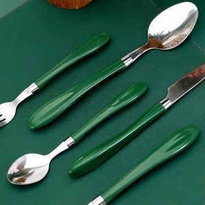 Juego de Cubiertos Clásico para Servicio a Mesa, Cuchillo, Cuchara y Tenedor, Ideal para Eventos de Catering y Comidas Familiares, Venta al por Mayor - Product Image 4