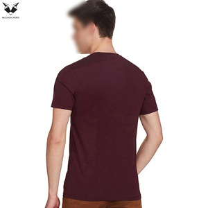 T-shirts en coton tricoté 100 % pour hommes, de haute qualité, lavables en machine, style tendance, disponibles en différentes couleurs, très demandés. - Product Image 2