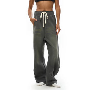 Pantalones de chándal cargo de felpa francesa de lujo de diseñador para hombre, de corte oversize, con diseño de pierna retorcida, con logotipo personalizado, efecto lavado, estilo universitario - Product Image 4