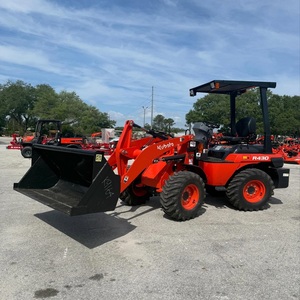Chargeuse sur pneus Kubota efficace, équipement compact et puissant pour la manutention des matériaux, les travaux agricoles et les chantiers de construction, niveau professionnel. - Product Image 3