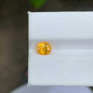 Natural Yellow Sapphire Heated <b>Cushion</b> Cut Loose Gemstone Cat's Eye for Rings Wholesale From Rajasthan - Product Image 2
