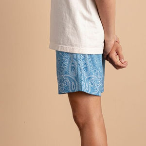 Pantalones Cortos de Mezclilla para Hombre, Diseño Personalizado con Detalles de Cristal, Estilo Raglán Desgastado, Corte Holgado, Tendencia para Festivales de Música - Product Image 5