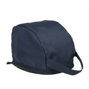 Étui de transport pour casque d'équitation avec intérieur rembourré, tissu durable et fermeture éclair sécurisée pour le rangement et le transport de l'équipement d'équitation - Product Image 3