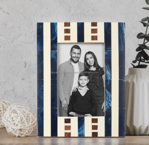 Cadre photo en os incrusté fait main de qualité supérieure avec motif géométrique et finition durable, idéal pour les bureaux et la décoration intérieure - Product Image 4