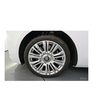 Rolls-Royce Ghost 6.7 EWB V12 2021/3, 29.235 km, Caja de Cambios Automática, Asientos de Cuero, Volante a la Izquierda, Cámara Trasera - Product Image 5