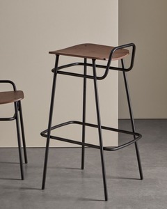 Tabouret de bar contemporain en métal noir, chaise de comptoir industrielle, mobilier de luxe moderne en métal noir pour comptoir - Product Image 1
