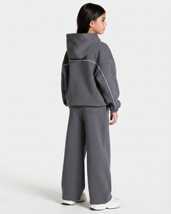 Ensemble de survêtement surdimensionné gris graphite Contrastline personnalisé pour filles, sweat à capuche en molleton de coton et pantalon de survêtement à jambes larges, OEM & ODM - Product Image 2
