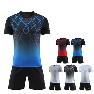 Custom Unisex High Quality Short Quick-Drying Soccer Set Comfortable Breathable Training Uniform Automated Cutting Technique - Product Image 1