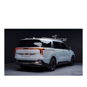 Carnival HEV 7 places 2024, version Signature, norme d'émission Euro V, sièges en cuir, boîte de vitesses automatique, caméra de recul, conduite à gauche, 20 331 km - Product Image 2