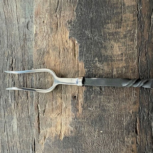 Juego de Cubiertos Medievales de Acero al Carbono Forjado a Mano, Cuchillo Vikingo Personalizado Único, Incluye Tenedores, Diseño Exclusivo de Herrería - Product Image 3