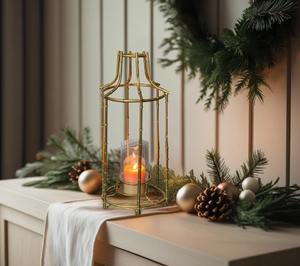 Porte-bougie en métal doré avec verre, élégant décor de table pour Noël à prix avantageux - Product Image 2