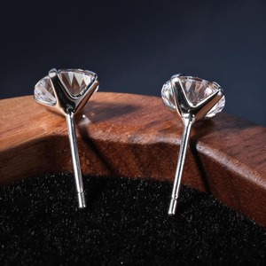 Pendientes de Diamantes Moissanite de Primera Calidad, Joyería Personalizada para Accesorios de Moda y Regalos, Disponibles al Mejor Precio - Product Image 2