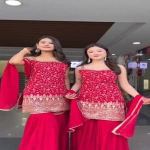 VASTRA COTTAGE Conjunto de Sharara y Dupatta para Mujer, con Lentejuelas Bordadas en Georgette, Completamente Cosido, Elegante para Fiestas - Product Image 3