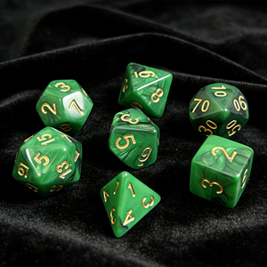 ชุดลูกเต๋าเรซิ่นสีเขียวเข้มลายหินอ่อน ขอบคม ตัวเลขสีทอง สำหรับเกม RPG DND และเกมกระดาน - Product Image 1