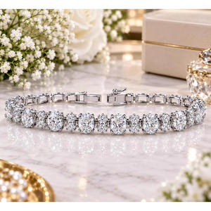 Pulsera de Lujo con Eslabones de Piedra Transparente, Centros Redondos Alternados y Detalles Decorativos para Compradores Mayoristas de Joyería - Product Image 4