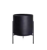 Ventes en gros de pots de fleurs décoratifs en métal personnalisés, grands pots noirs pour jardin et maison, durables et écologiques