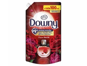 Downy Passion 1,45L x 9 sachets - Product Image 1