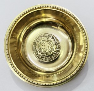 Cuenco Pequeño de Latón de Alta Calidad (Vati) para Alimentos y Rituales Hindúes y Pooja, Cuenco de Latón para Postres, Cuenco de Latón Dorado - Product Image 1
