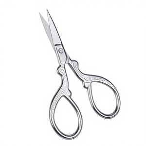 Tijeras Curvas Afiladas de Acero Inoxidable con Mango de Plástico, Recortador de Barba y Vello Nasal de Punta Redonda, Duradero, para un Recorte Seguro y Fácil - Product Image 3