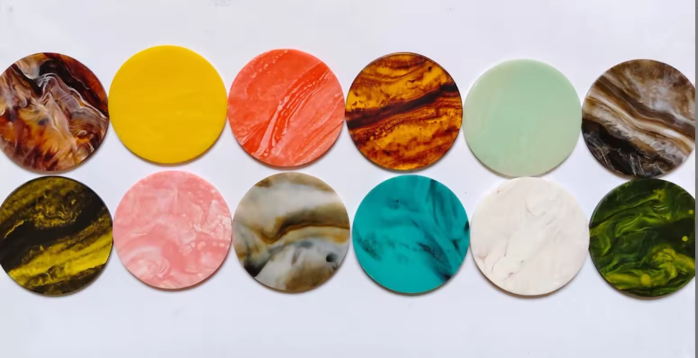 สีที่กำหนดเอง