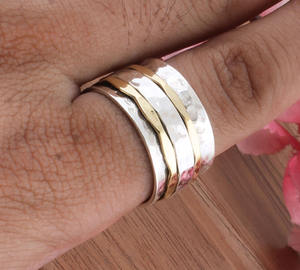 แหวนแต่งงานเงินแท้ 925 ชุบสองสี คุณภาพสูง ขัดเงา รับทำโลโก้ตามสั่ง - Product Image 4