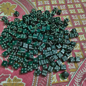 ลูกเต๋าทำจากเขาควายดำพรีเมียม งานแฮนด์เมดสุดหรู สำหรับเกมกระดาน ราคาประหยัด - Product Image 4