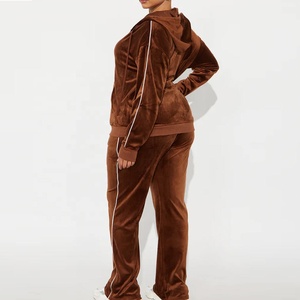 Chándal de Terciopelo Bordado de Invierno de la Mejor Calidad para Mujer con Diseño de Cremallera Completa, Estilo Urbano, Uso en Exteriores, Ajuste Holgado y Cómodo - Product Image 2