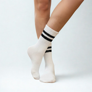Chaussettes antidérapantes en coton et fibre de bambou, rayées, antidérapantes, pour un usage quotidien, décontracté, été, coupe fine, pour adultes - Product Image 2