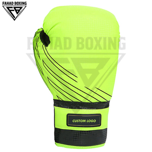 Gants de boxe personnalisés en cuir de vachette véritable, faits à la main, durables, légers, de qualité supérieure, avec logo personnalisé, nouvelle collection, très demandés. - Product Image 2