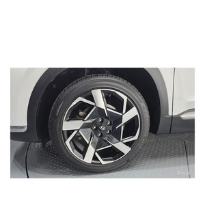 สำหรับรถยนต์ฮุนได ซานตาเฟ 2.5T 2WD เบนซิน รุ่นเมษายน 2022 ระยะทาง 60,963 กม. พวงมาลัยซ้าย มาตรฐานไอเสียยูโร 5 เบาะหนัง ด้านหลัง - Product Image 5