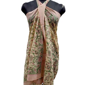 Sarong de luxe en coton imprimé à la main, motif floral multicolore, longue écharpe douce, tenue de plage, paréo, couvre-bikini - Product Image 2