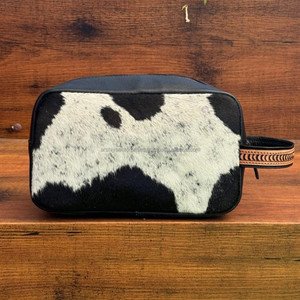 กระเป๋าเครื่องสำอางพกพาหนังวัวความจุขนาดใหญ่ - Product Image 5