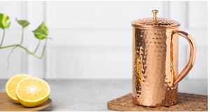 Ensemble de carafes en cuivre pour une culture gastronomique élégante et bien-être, service d'eau en métal avec verres, durable et réutilisable pour la cuisine et la salle à manger - Product Image 3