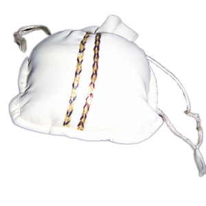 ถุงโพลีเอสเตอร์สำหรับเก็บเครื่องประดับและเครื่องสำอาง ปั๊มลายทอง พร้อมเชือกรูด สำหรับบรรจุภัณฑ์คริสต์มาส ขายส่งจากโรงงาน - Product Image 3