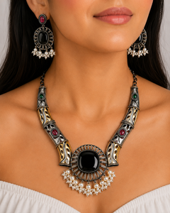 Parure Collier et Boucles d'Oreilles en Laiton Bicolore Oxydé, Gouttes de Turquoise – Bijoux Bohèmes pour Femme, Idéal Cadeau de Fiançailles ou de Mariage - Product Image 2