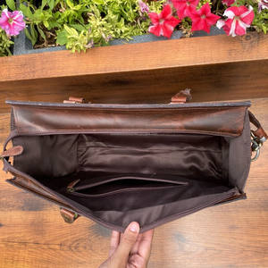 กระเป๋าโท้ทหนังขนวัวแท้มาใหม่กระเป๋าหนังมีสไตล์สำหรับผู้หญิงกระเป๋าเครื่องมือแกะสลักมือสำหรับใช้งานได้หลากหลาย - Product Image 5