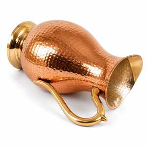 Pichet à eau en fer martelé, écologique, fait main, 1,7 L, design classique, carafe en métal durable pour les fêtes et les mariages - Product Image 2