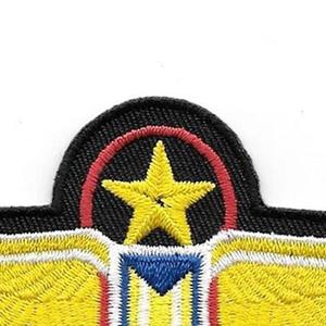 ป้ายปักแบรนด์ตามสั่ง รีดติดหรือเย็บติด สำหรับเสื้อผ้า หมวก กระเป๋า เสื้อแจ็คเก็ต เสื้อฮู้ดดี้ ชุดยูนิฟอร์ม ดีไซน์แบบทอ - Product Image 4